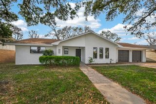 2304 Belvedere Drive, Baytown, TX 77520