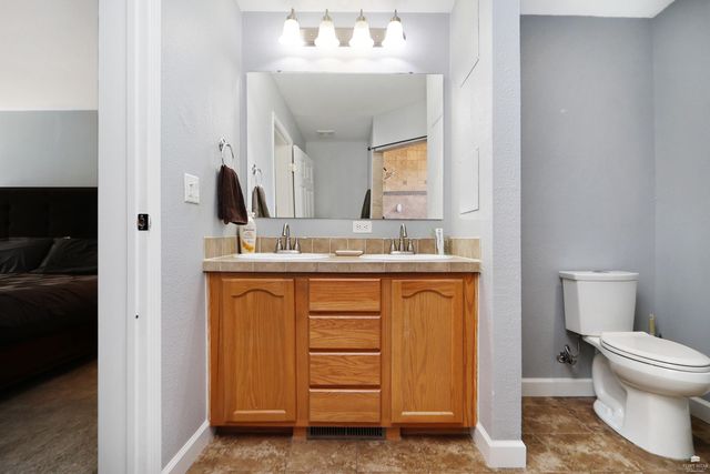 204 Brookmont Drive, Manhattan, KS 66502