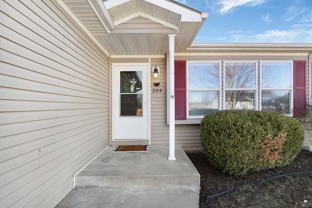 204 Brookmont Drive, Manhattan, KS 66502