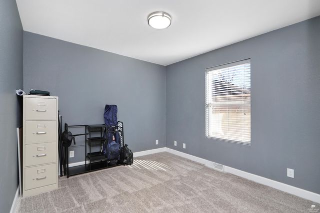 204 Brookmont Drive, Manhattan, KS 66502