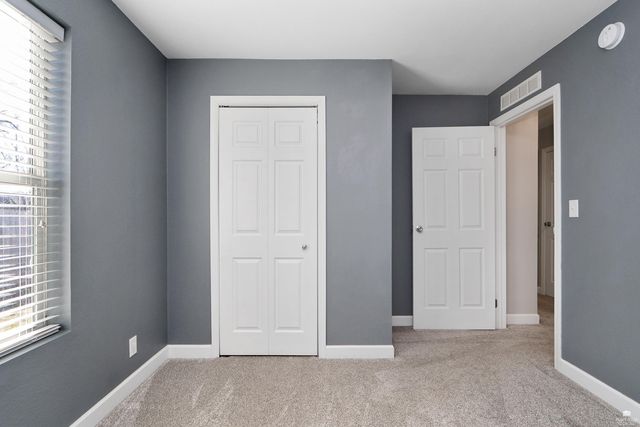 204 Brookmont Drive, Manhattan, KS 66502