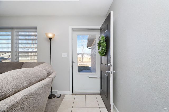 204 Brookmont Drive, Manhattan, KS 66502