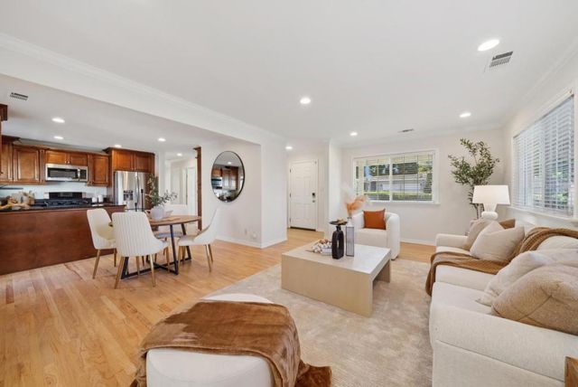 18724 McCoy Avenue, Saratoga, CA 95070