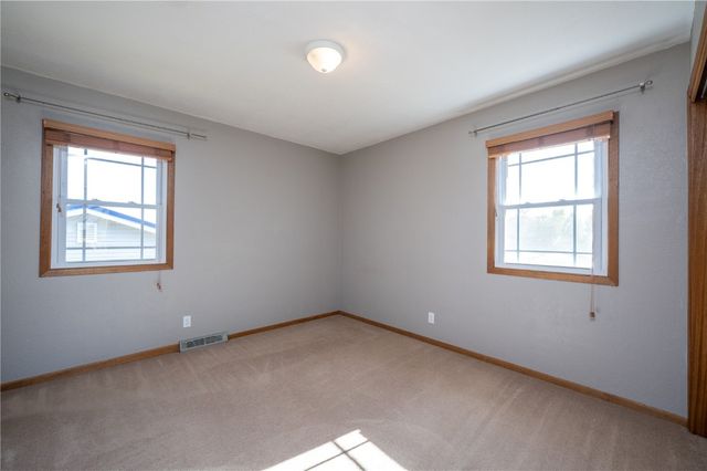 3600 Bel Air SE, Cedar Rapids, IA 52403