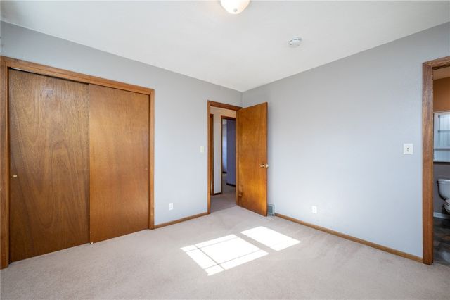 3600 Bel Air SE, Cedar Rapids, IA 52403