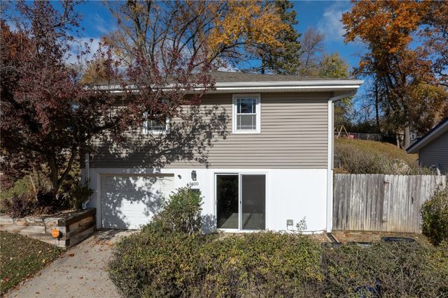 3600 Bel Air SE, Cedar Rapids, IA 52403