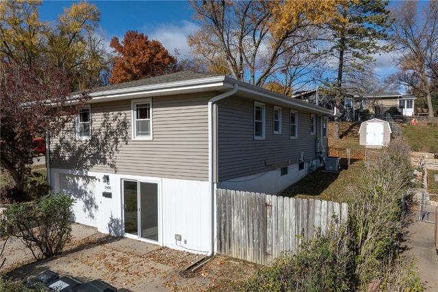 3600 Bel Air SE, Cedar Rapids, IA 52403