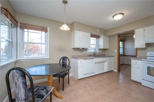 3600 Bel Air SE, Cedar Rapids, IA 52403