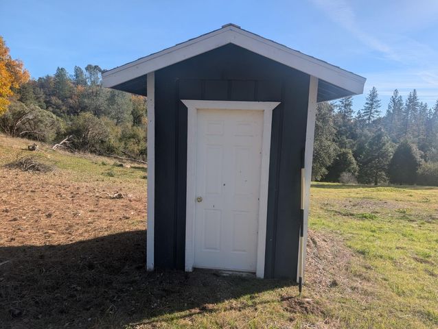 55110 Los Pinos Lane, Wishon, CA 93669
