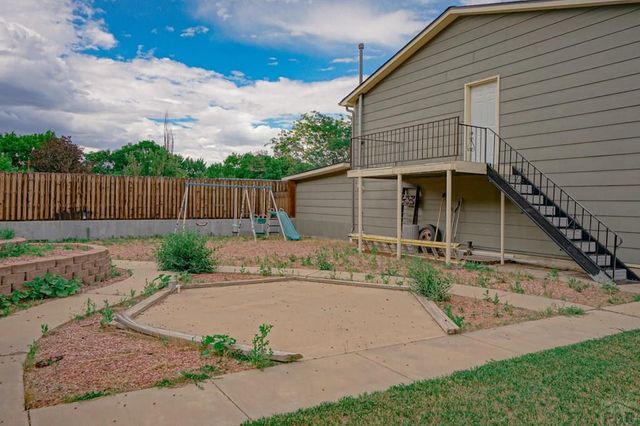 8961 County Rd 69, Starkville, CO 81082