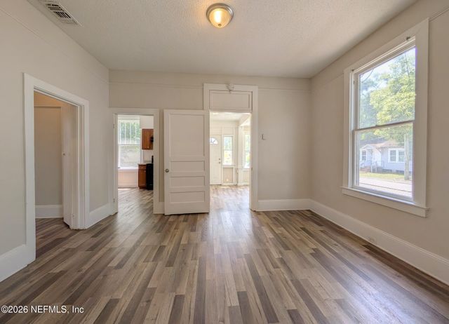 3401 N PEARL Street, Jacksonville, FL 32206