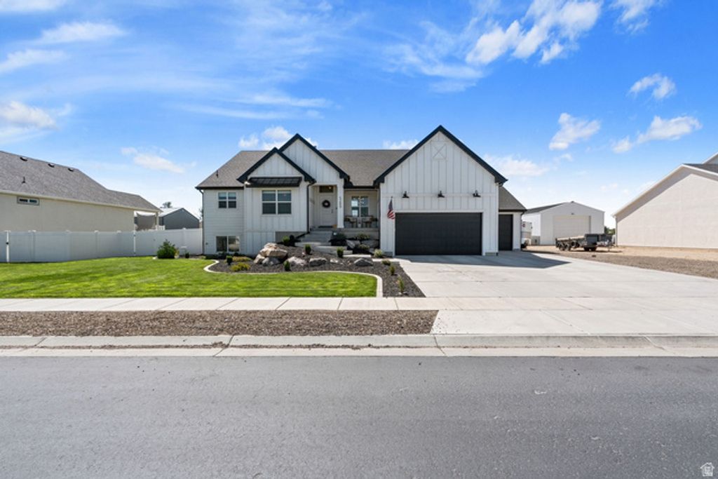 5289 W 3750 S, Hooper, UT 84315 — exterior