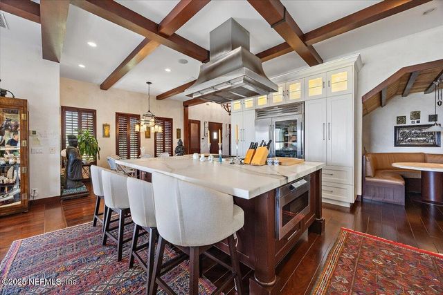 1515 BEACH Avenue, Atlantic Beach, FL 32233