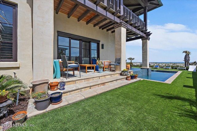 1515 BEACH Avenue, Atlantic Beach, FL 32233