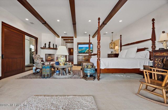 1515 BEACH Avenue, Atlantic Beach, FL 32233