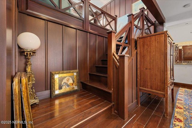 1515 BEACH Avenue, Atlantic Beach, FL 32233