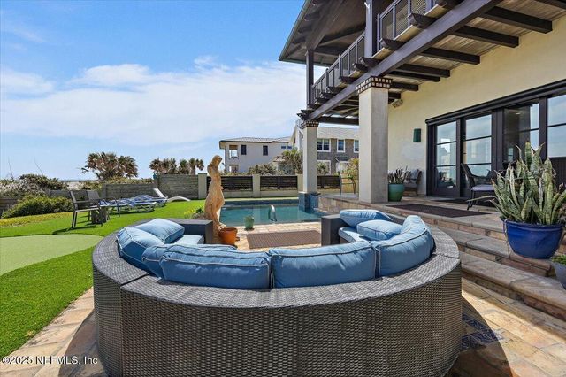 1515 BEACH Avenue, Atlantic Beach, FL 32233