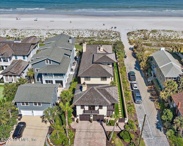 1515 BEACH Avenue, Atlantic Beach, FL 32233