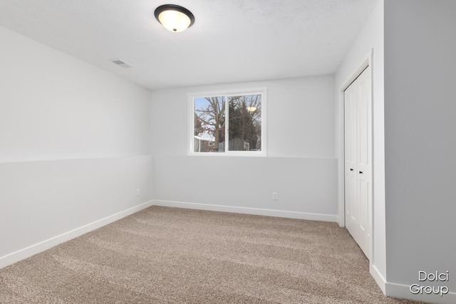 4346 Leverette Street, Marne, MI 49435