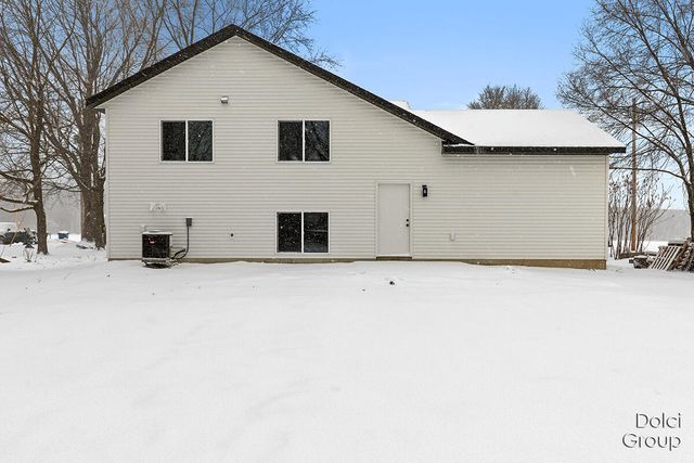 4346 Leverette Street, Marne, MI 49435