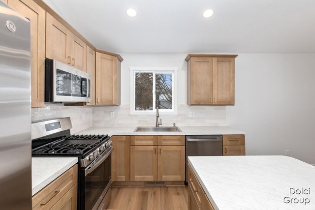 4346 Leverette Street, Marne, MI 49435