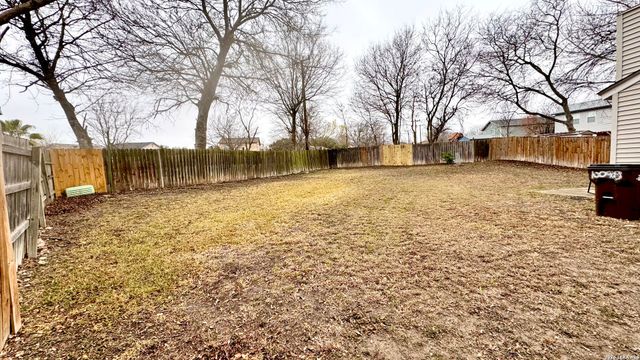 10098 Birch Field Dr., San Antonio, TX 78245