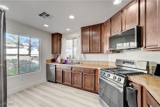 7310 Camrose Ridge Place 101, Las Vegas, NV 89149