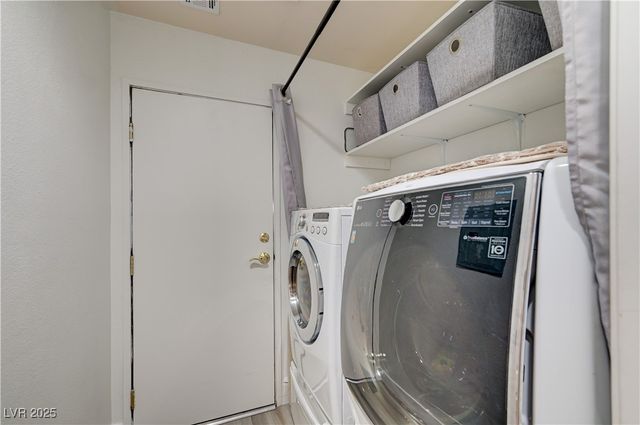 7310 Camrose Ridge Place 101, Las Vegas, NV 89149