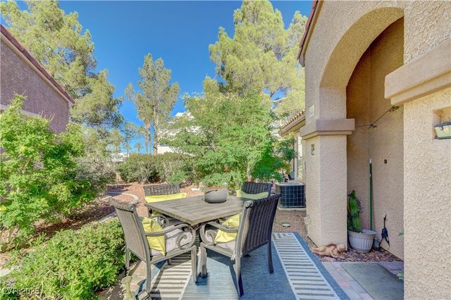 7310 Camrose Ridge Place 101, Las Vegas, NV 89149