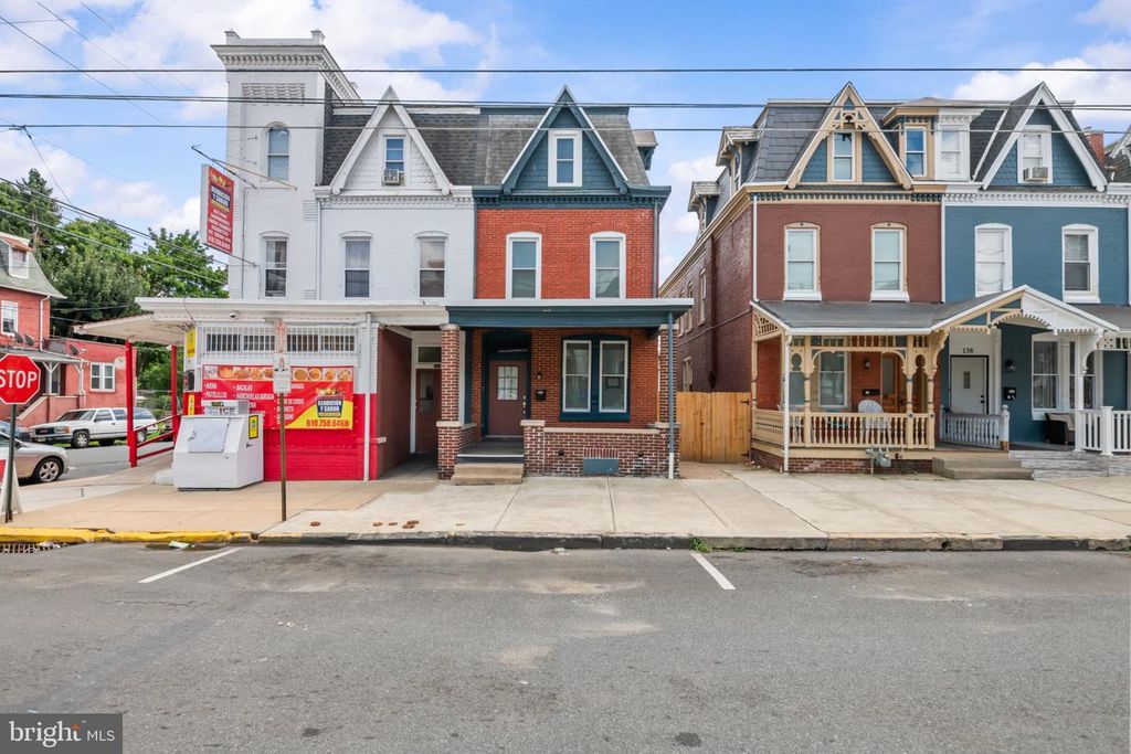 142 OLEY ST, Reading, PA 19601