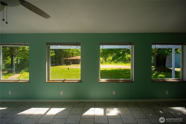 89 Slab Camp Road, Sequim, WA 98382