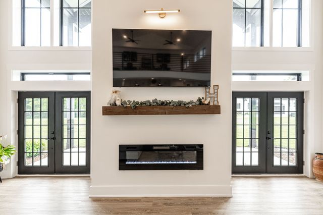1243 Madison Creek Rd, Goodlettsville, TN 37072