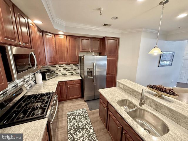 7270 ELKRIDGE CROSSING WAY, Elkridge, MD 21075