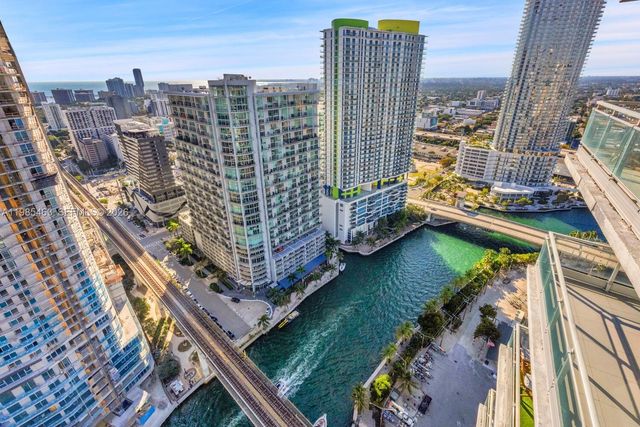 92 SW 3rd St 3904, Miami, FL 33130