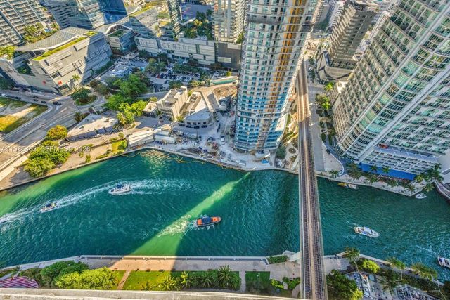 92 SW 3rd St 3904, Miami, FL 33130