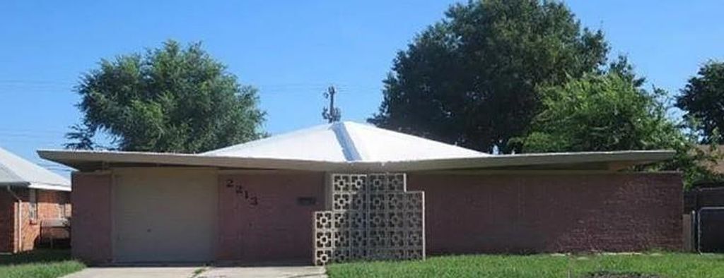 2213 SW 76th Street, Oklahoma City, OK 73159