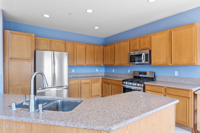 3230 Creekside Lane, Sparks, NV 89431