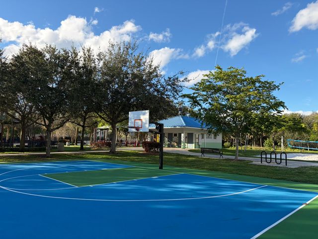 3503 Oaks Way 202, Pompano Beach, FL 33069