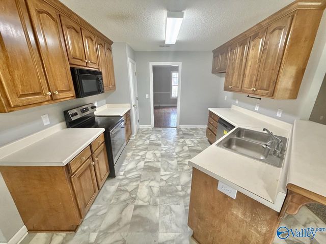 130 Willowvalley Drive, Harvest, AL 35749