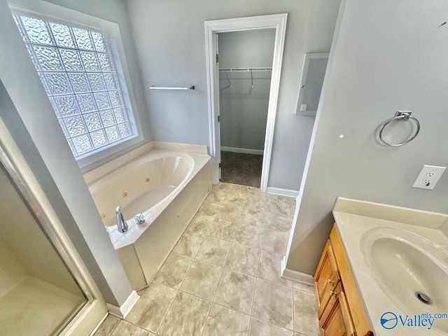 130 Willowvalley Drive, Harvest, AL 35749