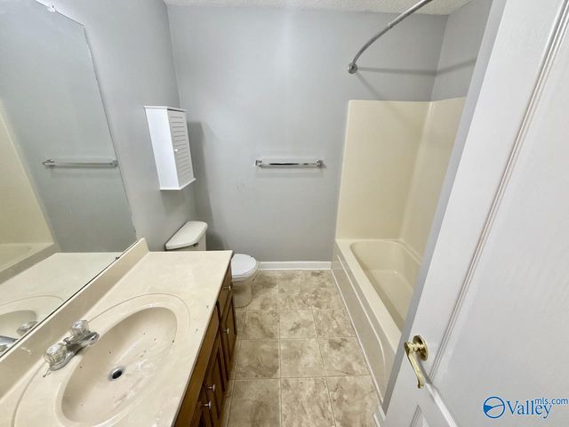 130 Willowvalley Drive, Harvest, AL 35749