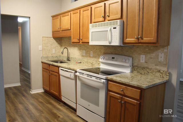 2674 Hampton Park Circle, Foley, AL 36535