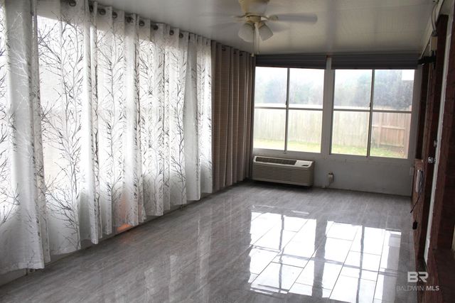 2674 Hampton Park Circle, Foley, AL 36535