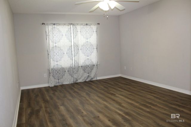 2674 Hampton Park Circle, Foley, AL 36535