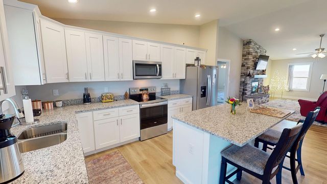 541 Beacon Street, Russell Springs, KY 42642