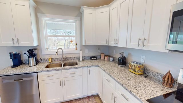 541 Beacon Street, Russell Springs, KY 42642