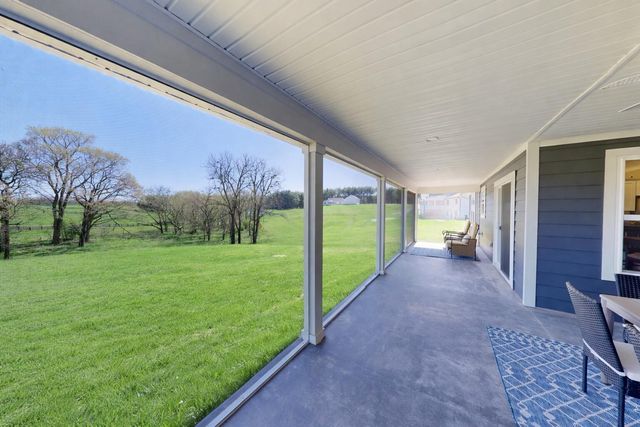 541 Beacon Street, Russell Springs, KY 42642