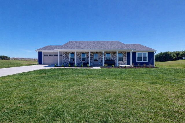 541 Beacon Street, Russell Springs, KY 42642