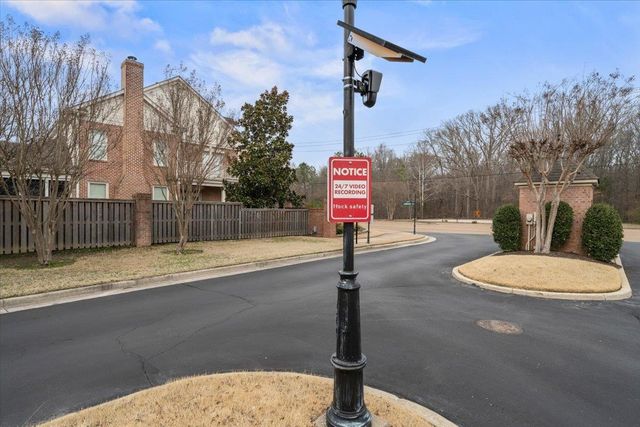 1436 WOLF PARK RD, Germantown, TN 38138