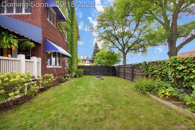 900 Taylor Street, Detroit, MI 48202